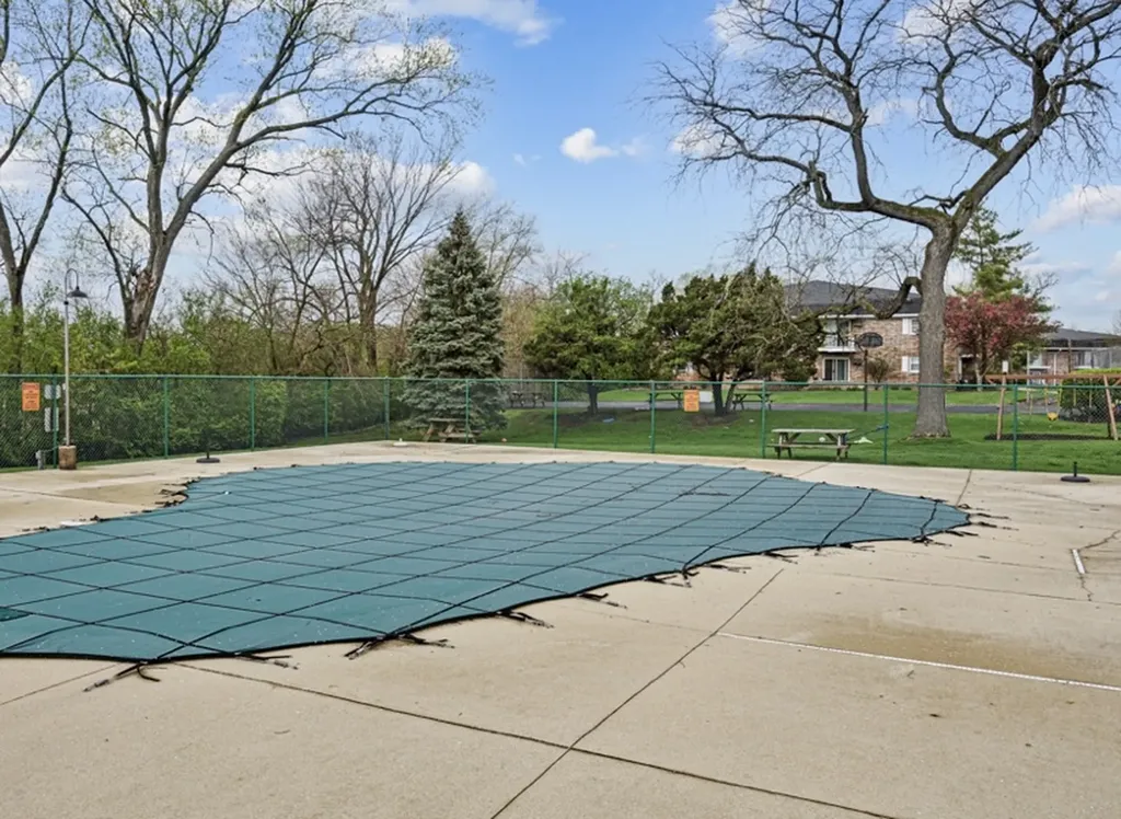 2343 Ogden Avenue N Downers Grove IL 60515