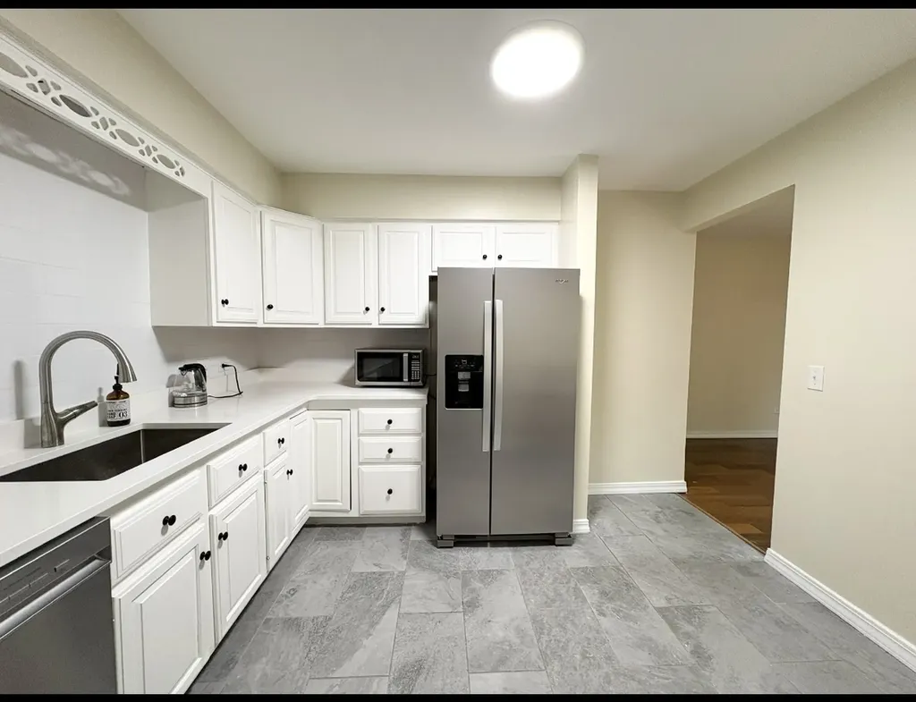2343 Ogden Avenue N Downers Grove IL 60515