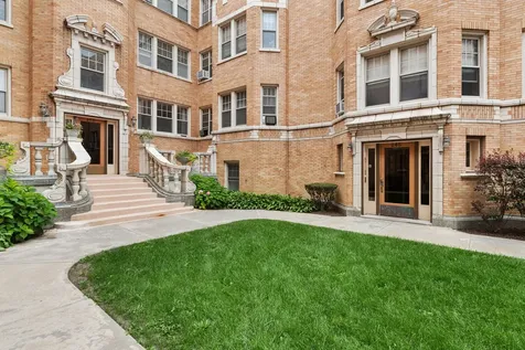 245 Washington Boulevard Oak Park IL 60302