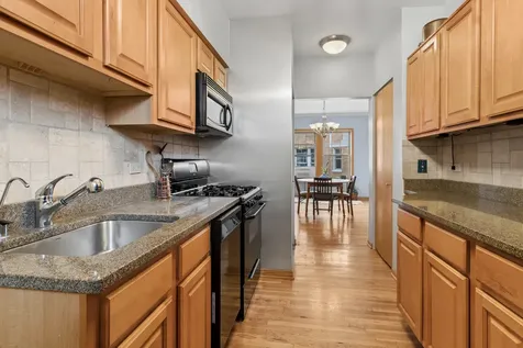 245 Washington Boulevard Oak Park IL 60302