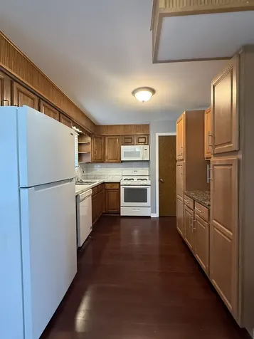 8817 West 84th Street Justice IL 60458