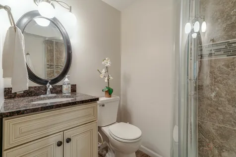 6 South Deerpath Drive Vernon Hills IL 60061