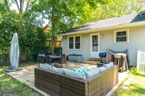 6 South Deerpath Drive Vernon Hills IL 60061