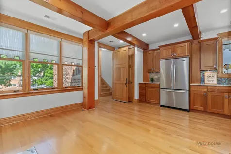 4448 North Tripp Avenue Chicago IL 60630