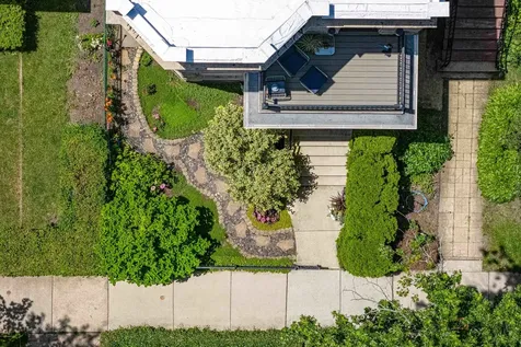 4448 North Tripp Avenue Chicago IL 60630