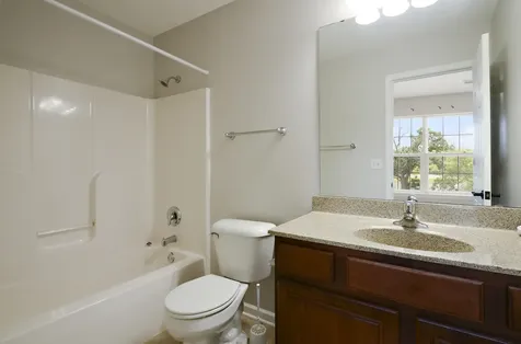 2429 River Oaks Lane Rockford IL 61102