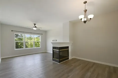 2429 River Oaks Lane Rockford IL 61102