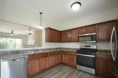 2429 River Oaks Lane Rockford IL 61102