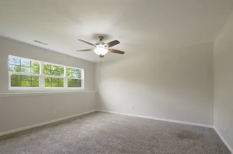 2429 River Oaks Lane Rockford IL 61102