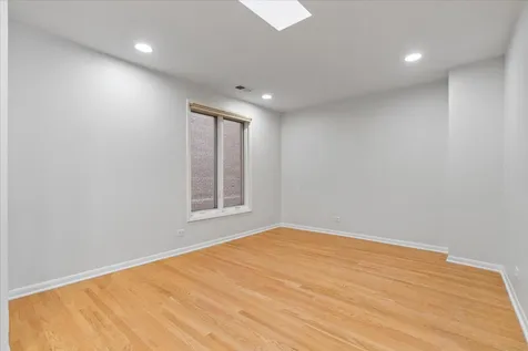 334 West Barry Avenue Chicago IL 60657