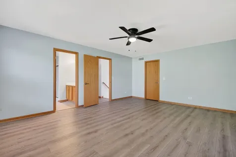 130 Fairfield Drive Romeoville IL 60446