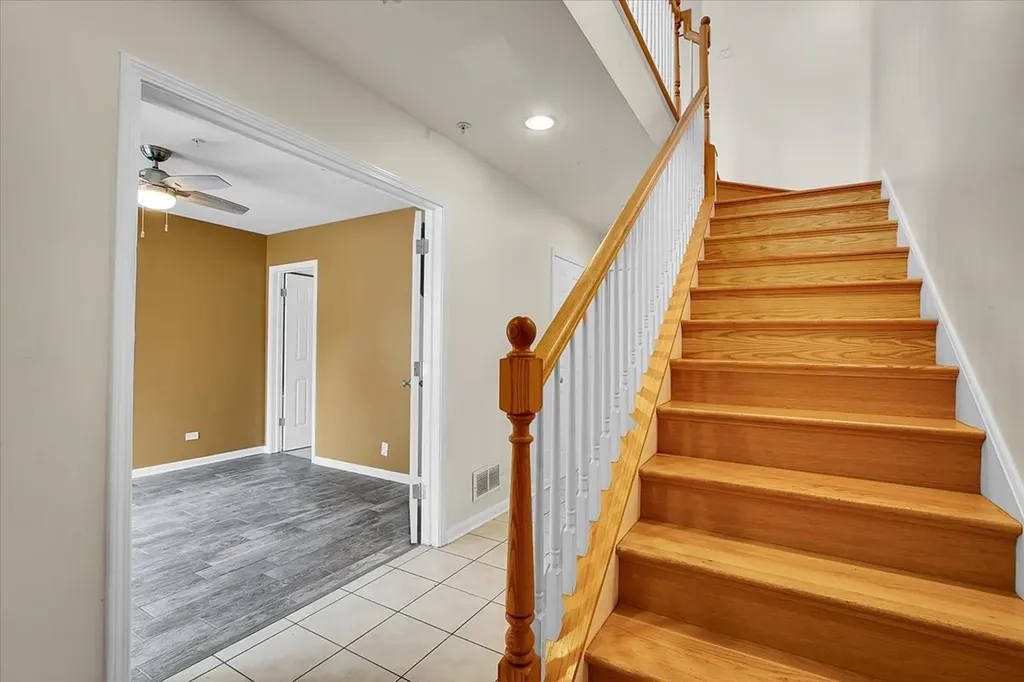 8900 31ST Street Brookfield IL 60513