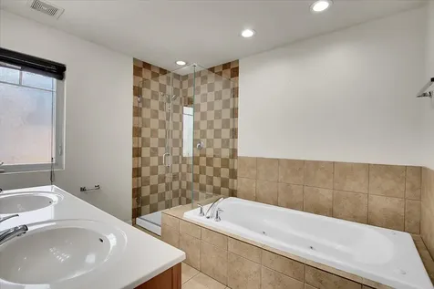 8900 31ST Street Brookfield IL 60513