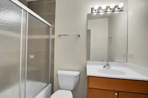8900 31ST Street Brookfield IL 60513