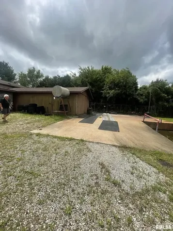 14447 State Highway 34 Benton IL 62812