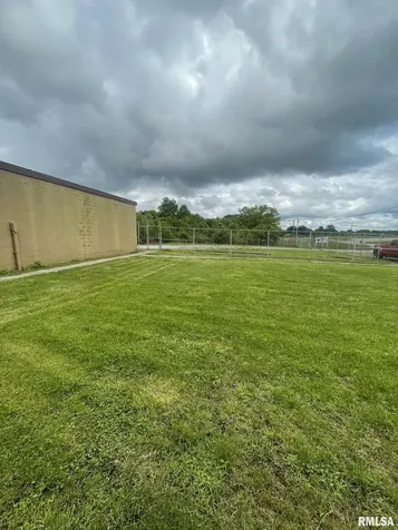 14447 State Highway 34 Benton IL 62812