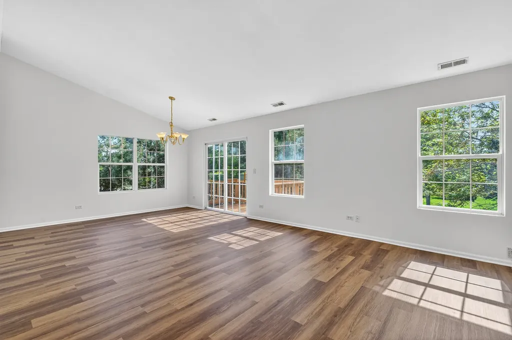 24038 West Walnut Circle Plainfield IL 60585