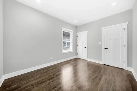 4830 West Crystal Street Chicago IL 60651