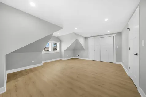 4830 West Crystal Street Chicago IL 60651
