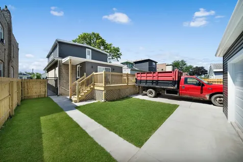 4830 West Crystal Street Chicago IL 60651