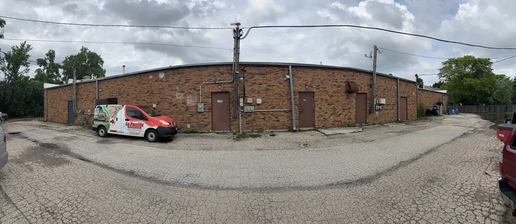 4651 Old Tavern Road Lisle IL 60532