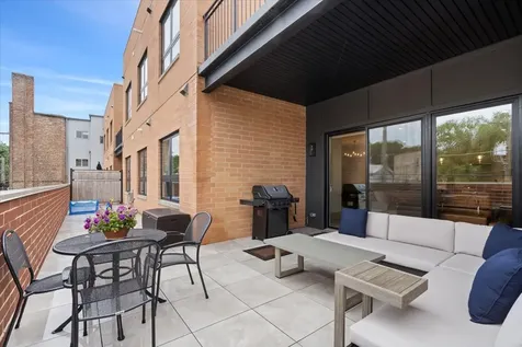 1548 West Ardmore Avenue Chicago IL 60660