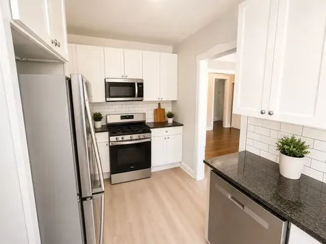 739 Hinman Avenue Evanston IL 60202