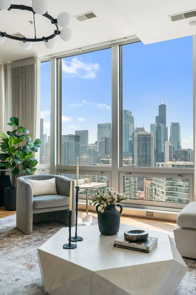 500 West Superior Street Chicago IL 60654