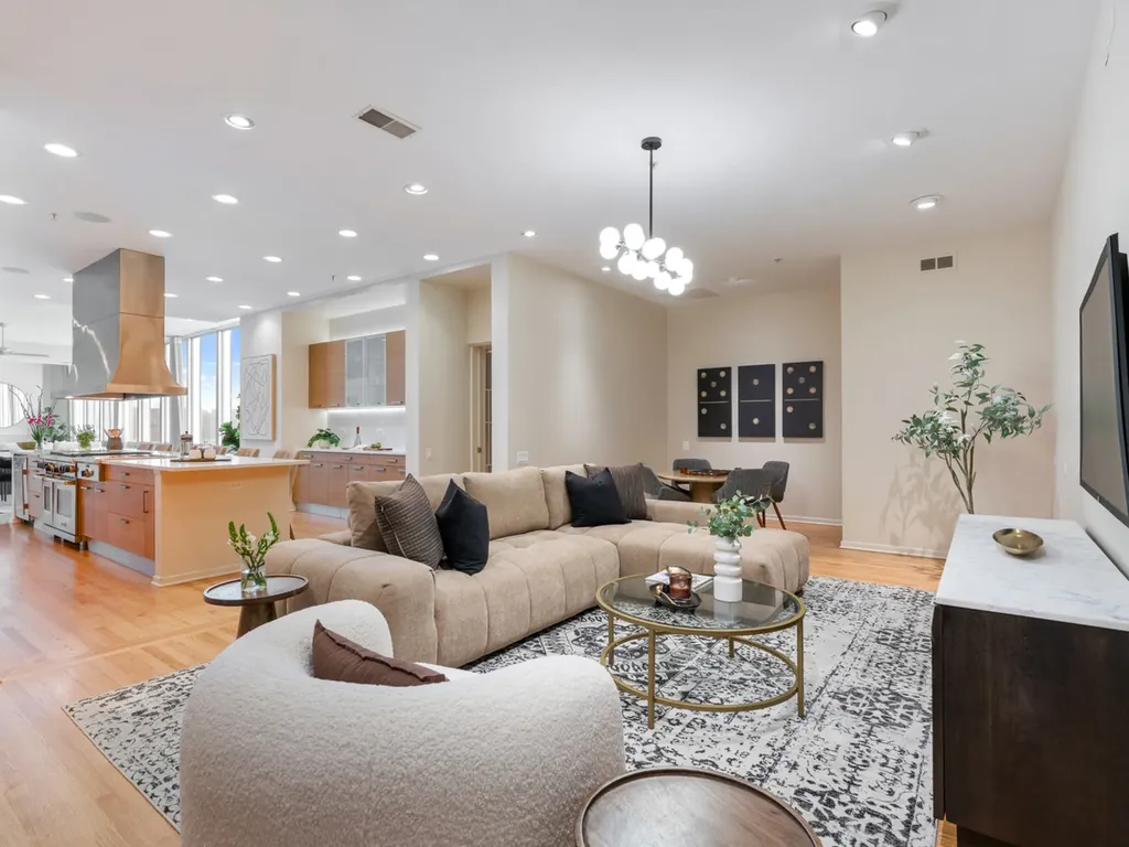 500 West Superior Street Chicago IL 60654