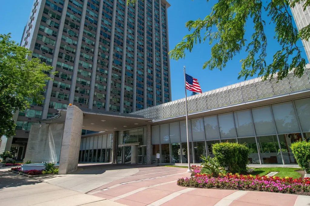 3600 North Lake Shore Drive Chicago IL 60613