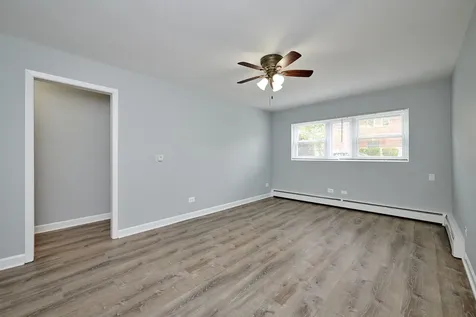 416 Laurel Avenue Des Plaines IL 60016
