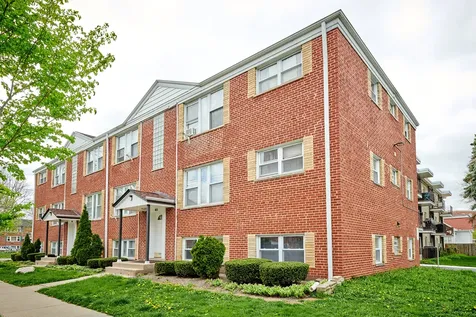 416 Laurel Avenue Des Plaines IL 60016