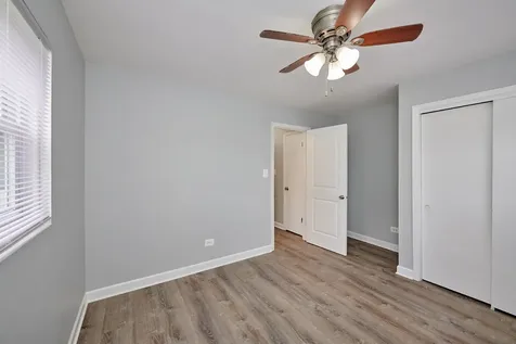416 Laurel Avenue Des Plaines IL 60016