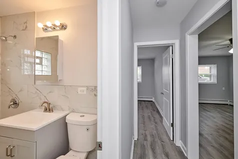 416 Laurel Avenue Des Plaines IL 60016