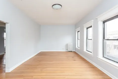 941 West Windsor Avenue Chicago IL 60640