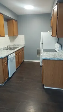 3303 Colgate Avenue Zion IL 60099