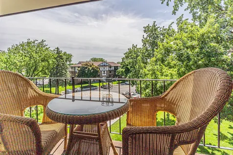 11030 South Theresa Circle Palos Hills IL 60465
