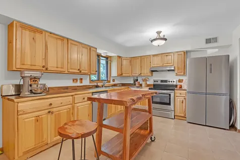 11030 South Theresa Circle Palos Hills IL 60465
