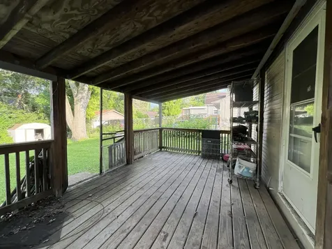 21 South Seymour Avenue Mundelein IL 60060