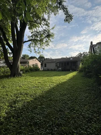 21 South Seymour Avenue Mundelein IL 60060