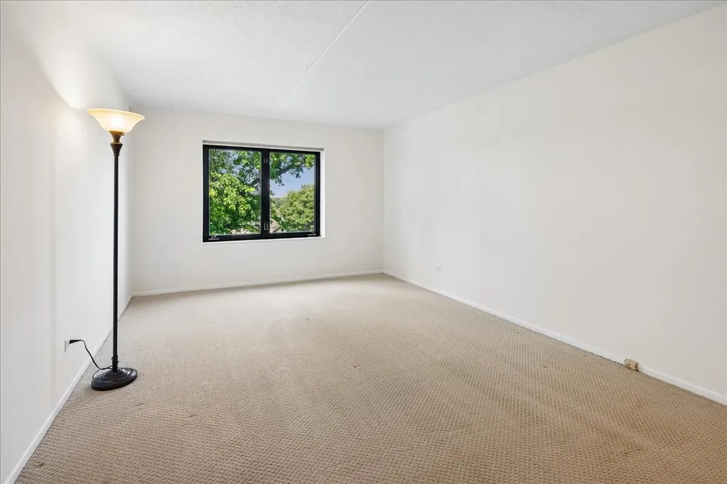 7707 West Irving Park Road Chicago IL 60634