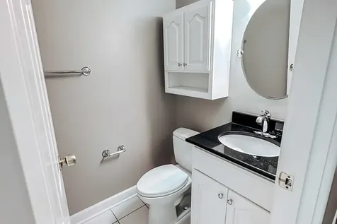 1491 Kathleen Way Elk Grove Village IL 60007