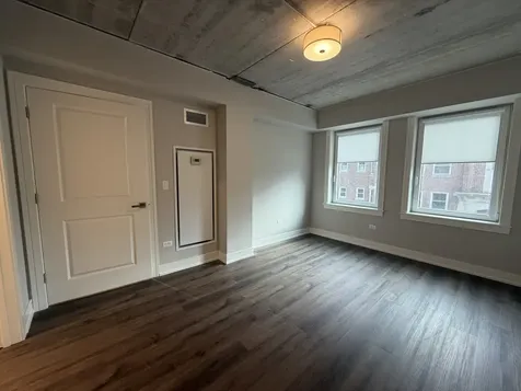 952 West Carmen Avenue Chicago IL 60640