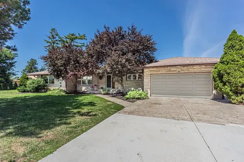 1866 Berry Lane Des Plaines IL 60018