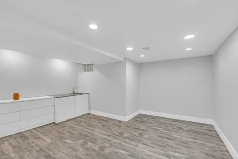 1866 Berry Lane Des Plaines IL 60018