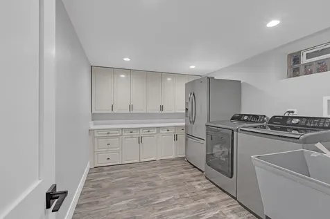 1866 Berry Lane Des Plaines IL 60018