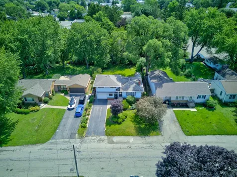 911 David Street Antioch IL 60002