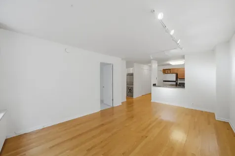 222 East Pearson Street Chicago IL 60611