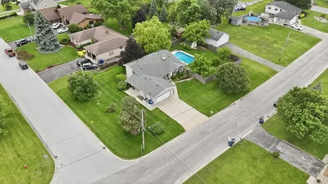 8401 West 85th Street Hickory Hills IL 60457