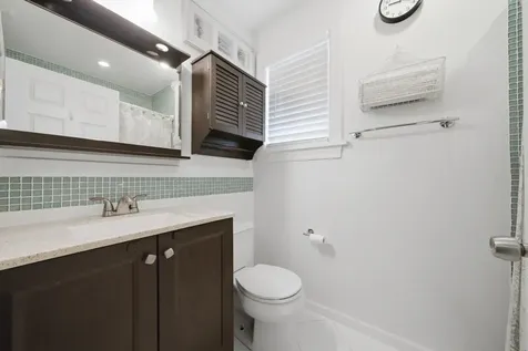 706 South Ada Street Chicago IL 60607